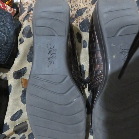 BOGO Life Stride Demi Brown Croc Embossed Mary Jane Buckle Comfort Wedges 8.5 - Picture 11 of 13